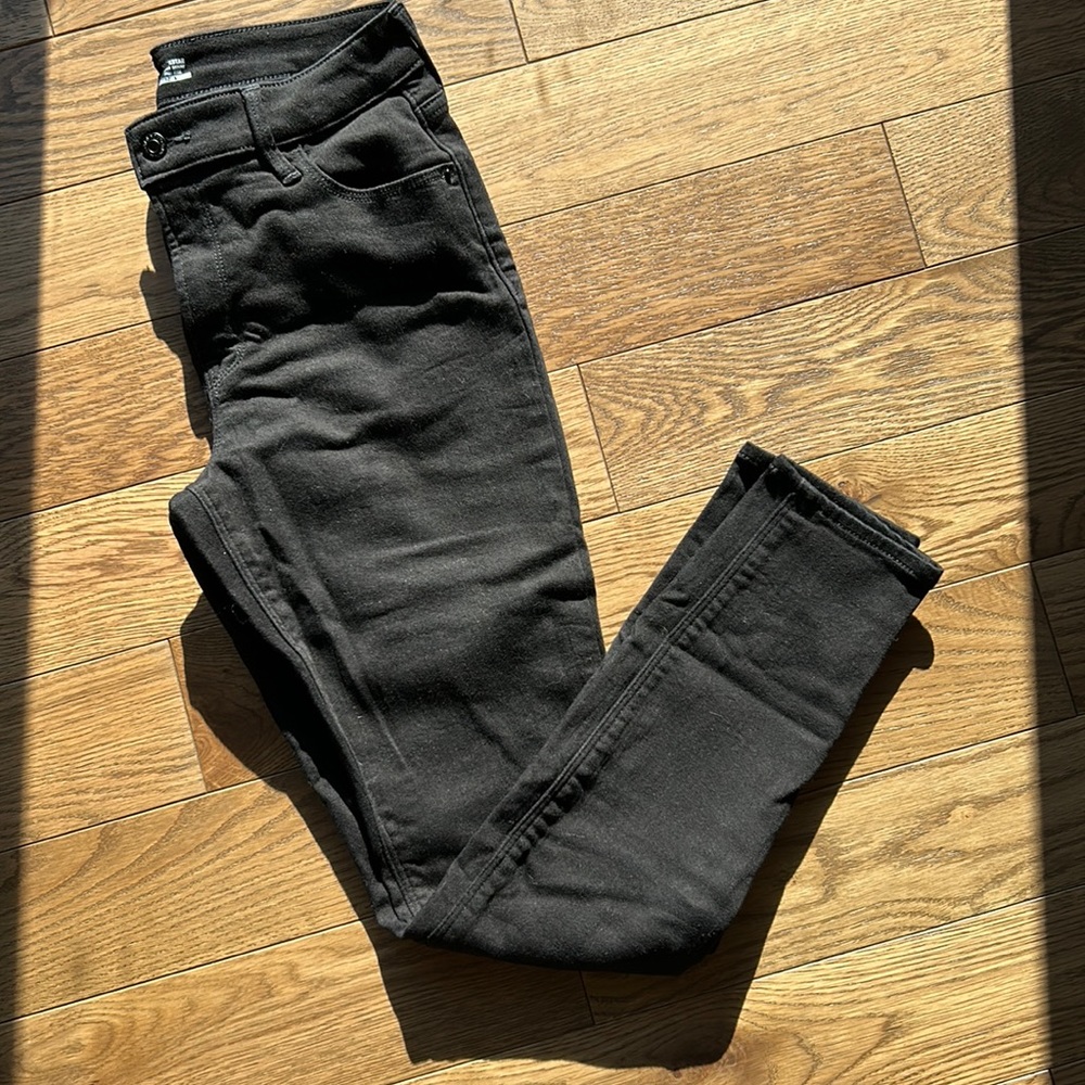 Old Navy fleece lined super skinny high rise black pants